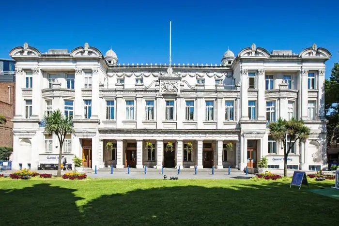 Queen Mary University of London in the United Kingdom - Key.study