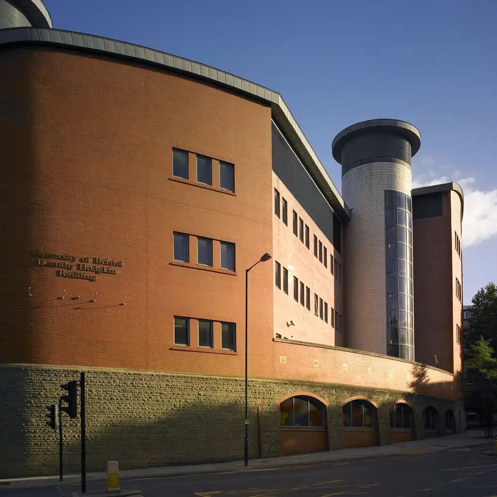 Bristol Üniversitesi Binası