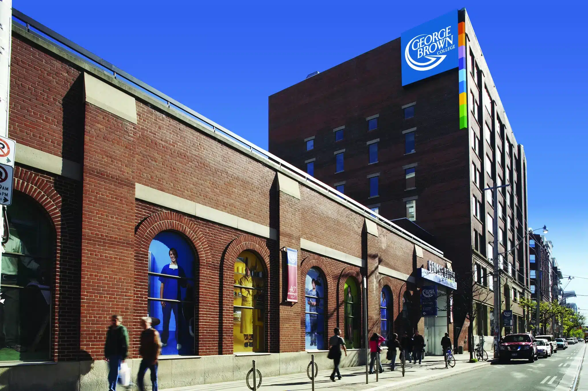 George Brown Koleji, Kanada
