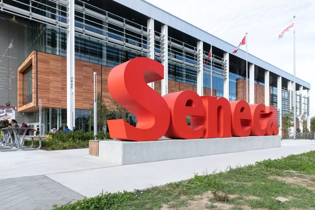 Seneca College in Canada - Key.study