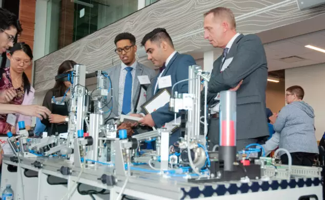 Seneca Koleji Öğrencileri, Toronto