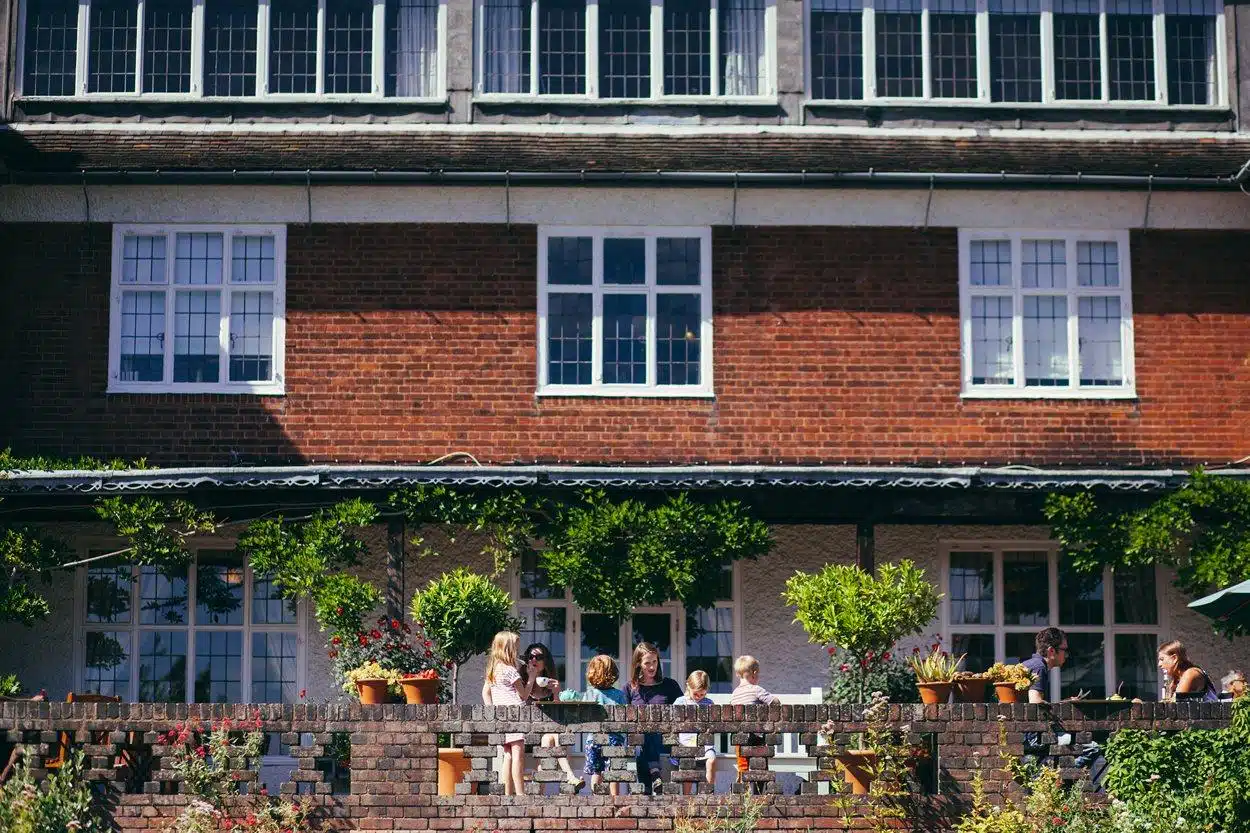 Birmingham Üniversitesi, İç Görünüm