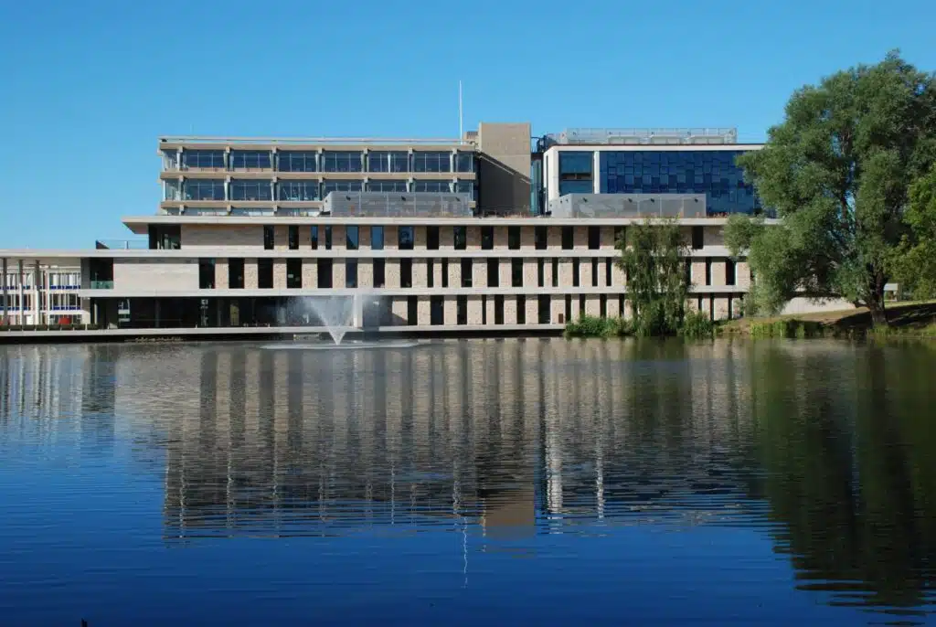 University of Essex in the United Kingdom - Key.study