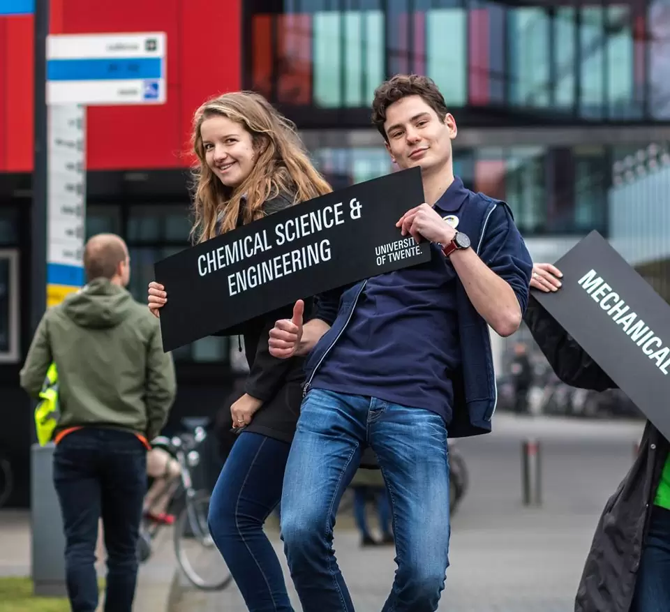 Twente Üniversitesi Öğrencileri